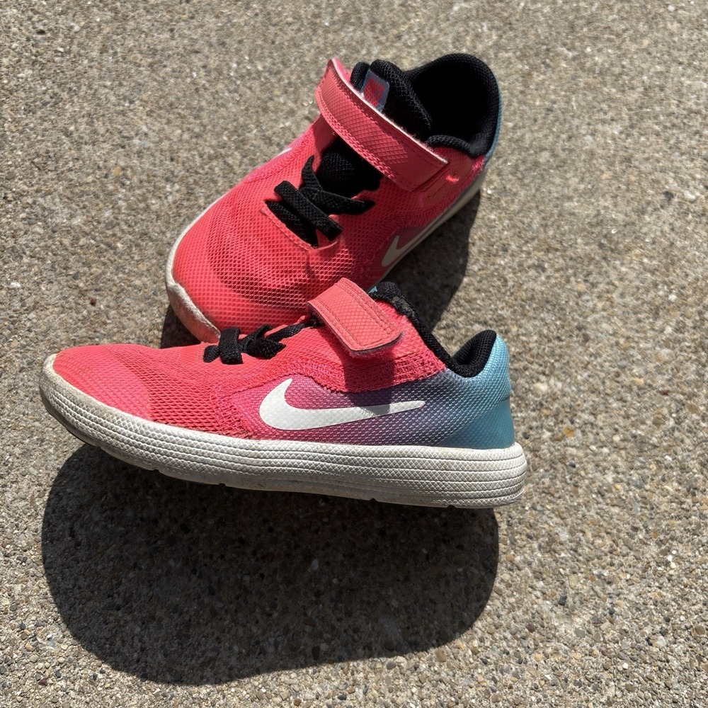 Nike Mesh Sneaker Pink Black Blue Kids Athletic Shoes US 7C 819418-404